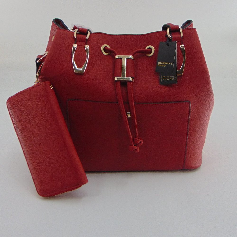 BEAUTIFUL PURSES